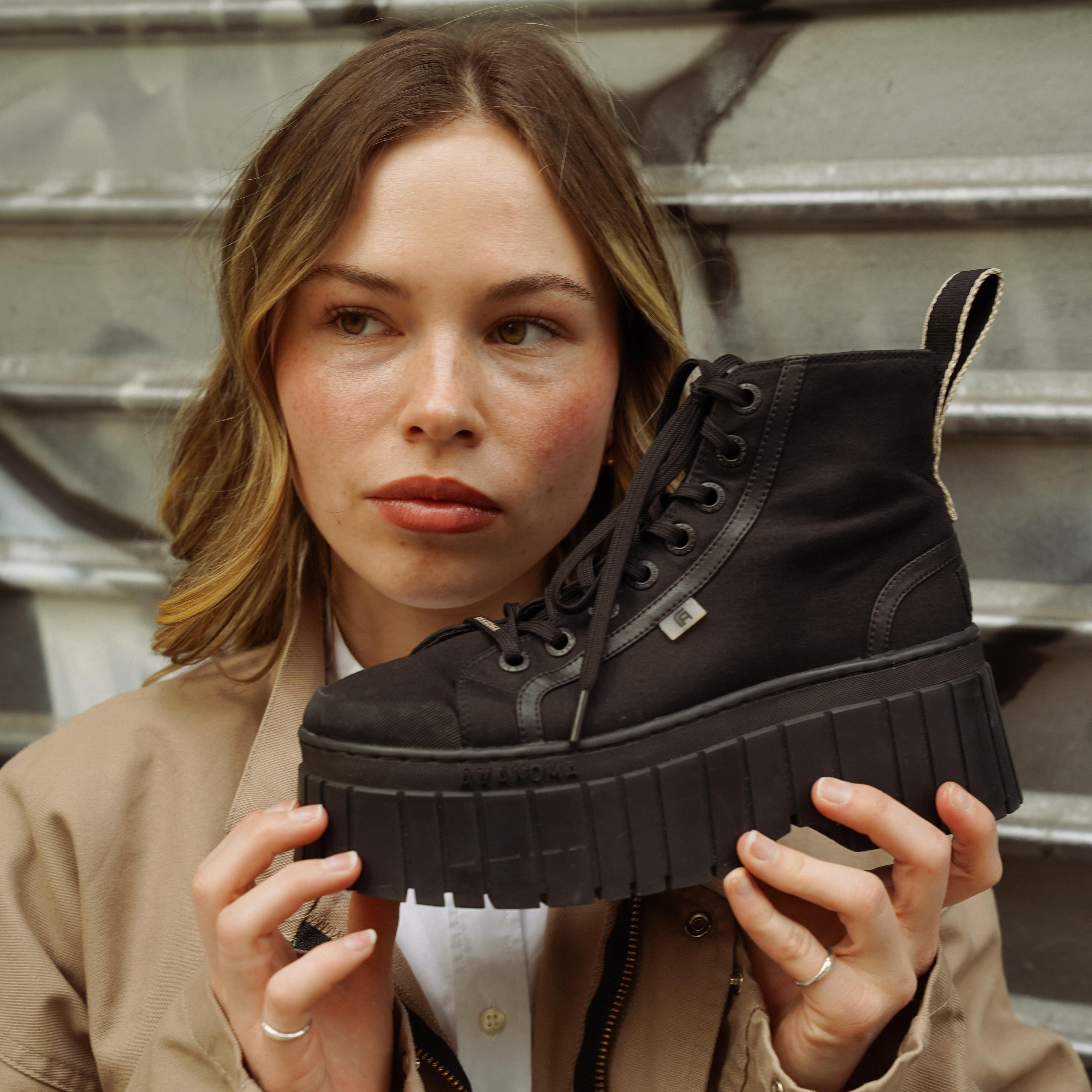 london boot in black