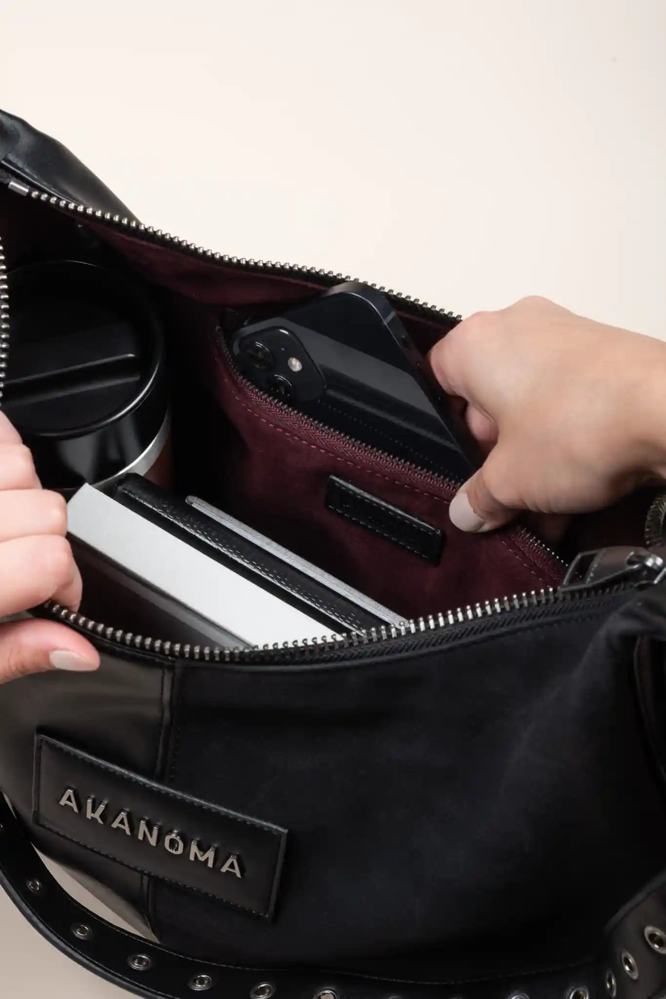 COPENHAGEN SHOULDER BAG WITH CROSSBODY STRAP - BLACK DUAL