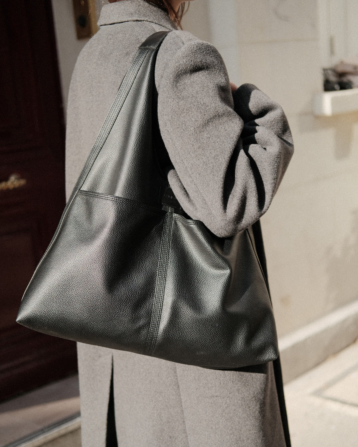 MONTMARTRE TOTE BAG - BLACK