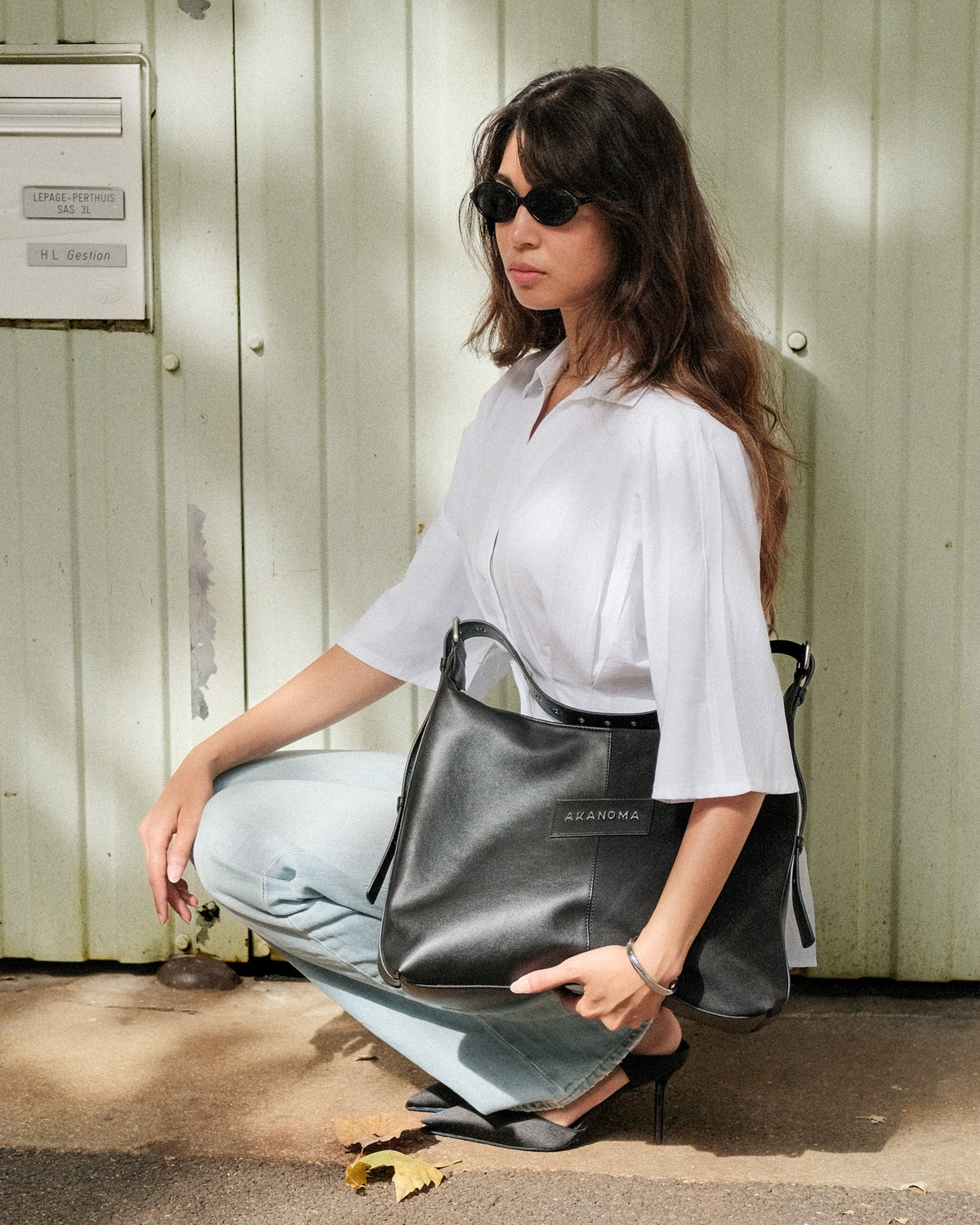 COPENHAGEN SHOULDER BAG WITH CROSSBODY STRAP - BLACK DUAL