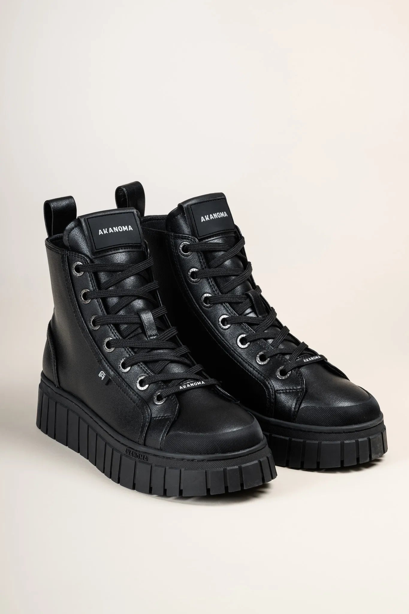 OXFORD LACE-UP BOOT - BLACK